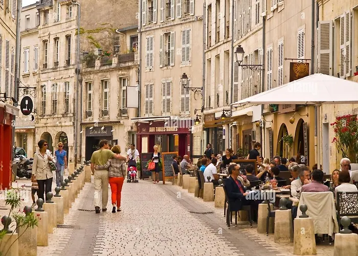 Apartamento T3 Confort En Duplex à 20mn à Pied Du Centre-ville Avec Tv Et Wifi *